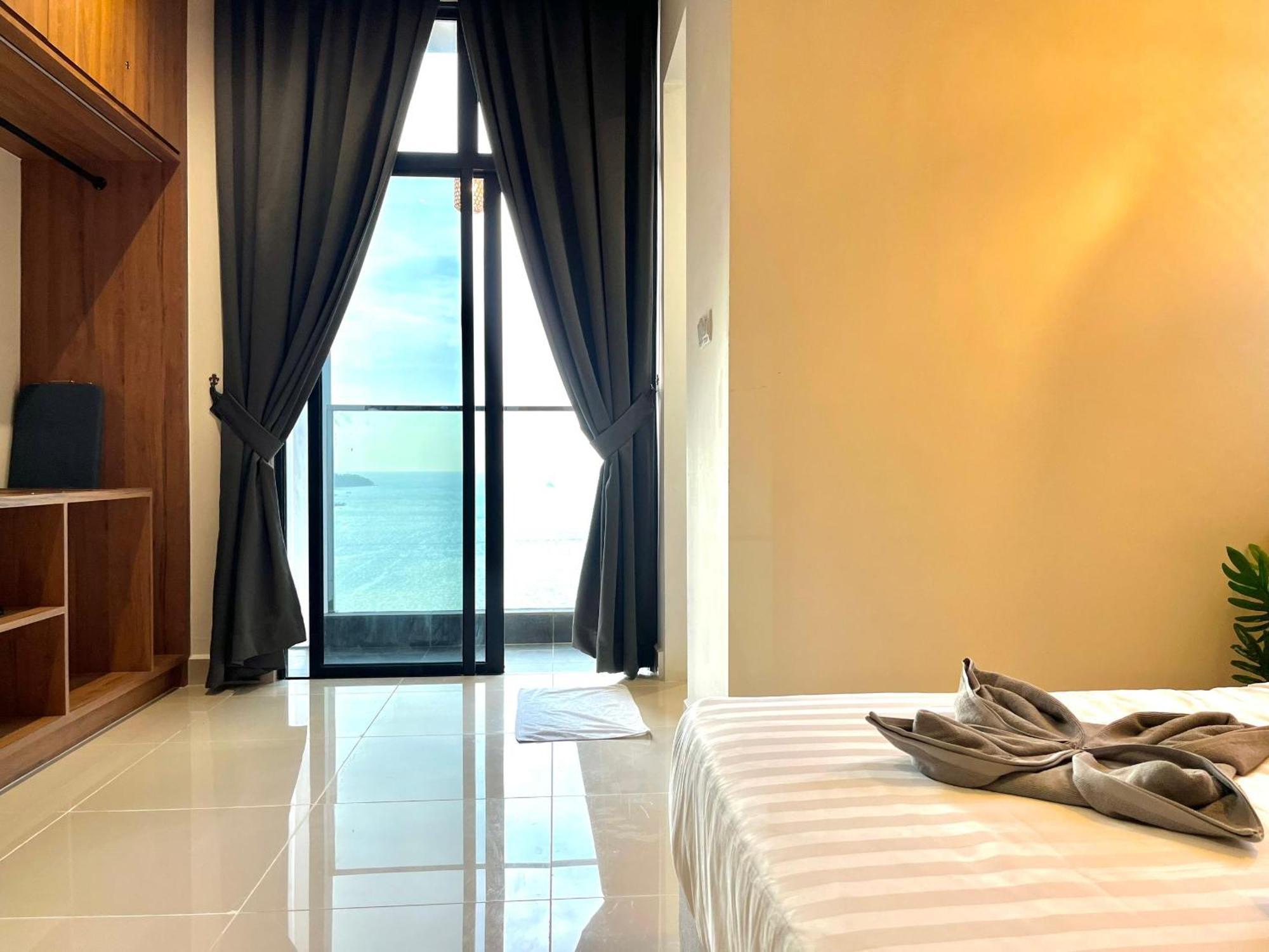 Covesign Suite, The Shore Kota Kinabalu Exterior photo