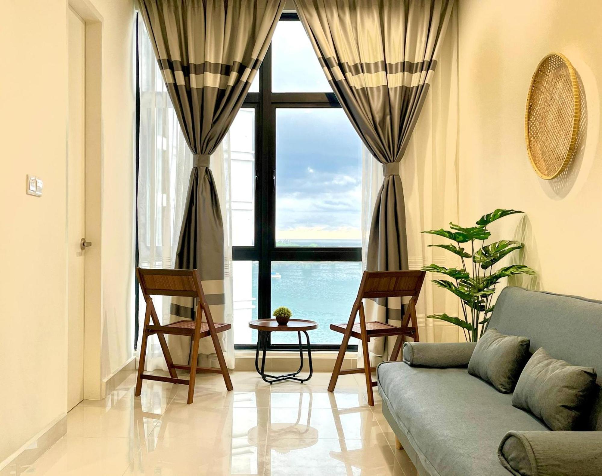 Covesign Suite, The Shore Kota Kinabalu Exterior photo