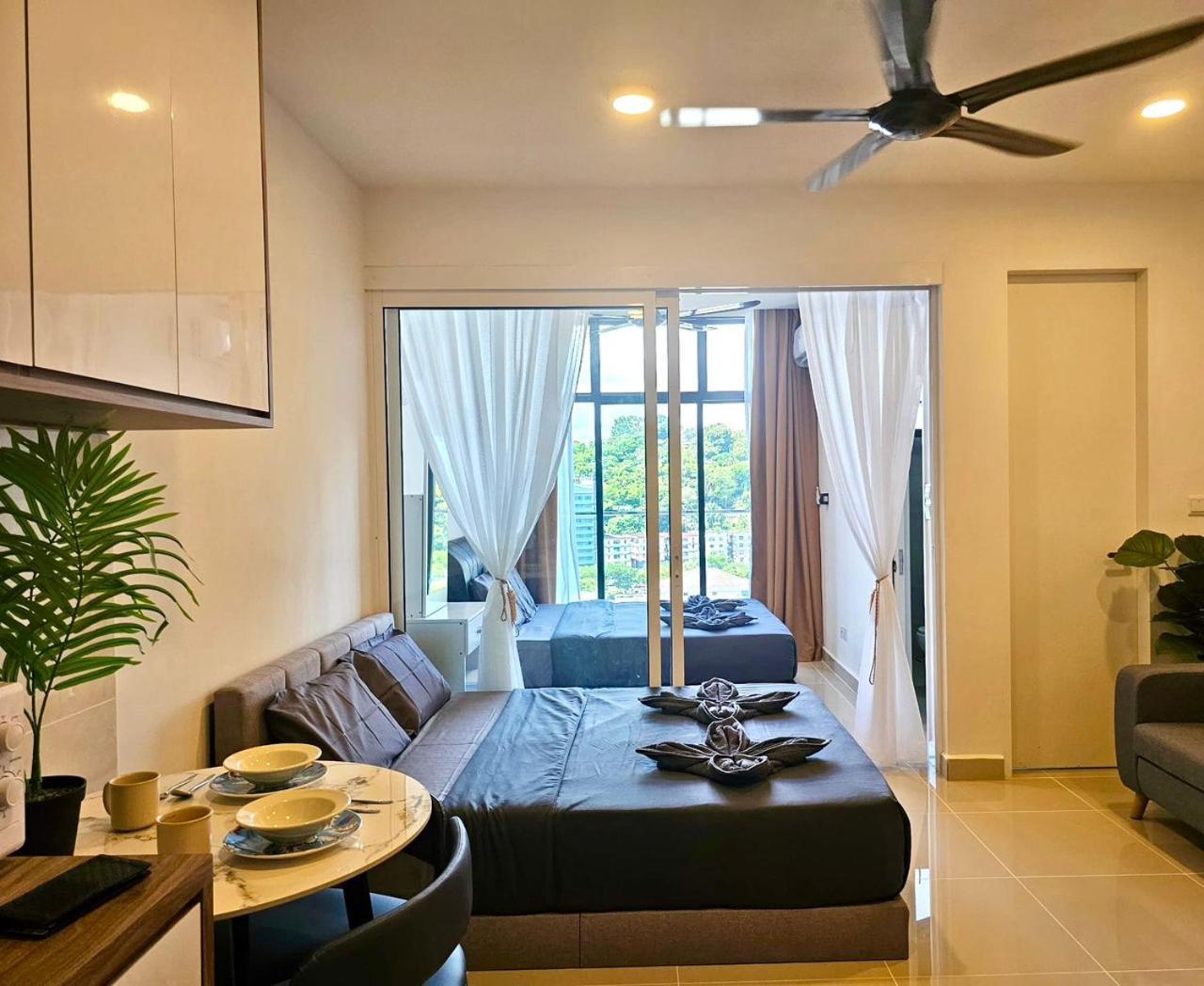 Covesign Suite, The Shore Kota Kinabalu Exterior photo