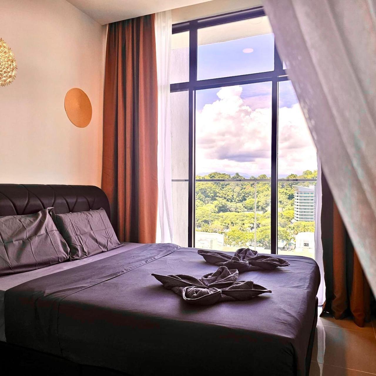 Covesign Suite, The Shore Kota Kinabalu Exterior photo
