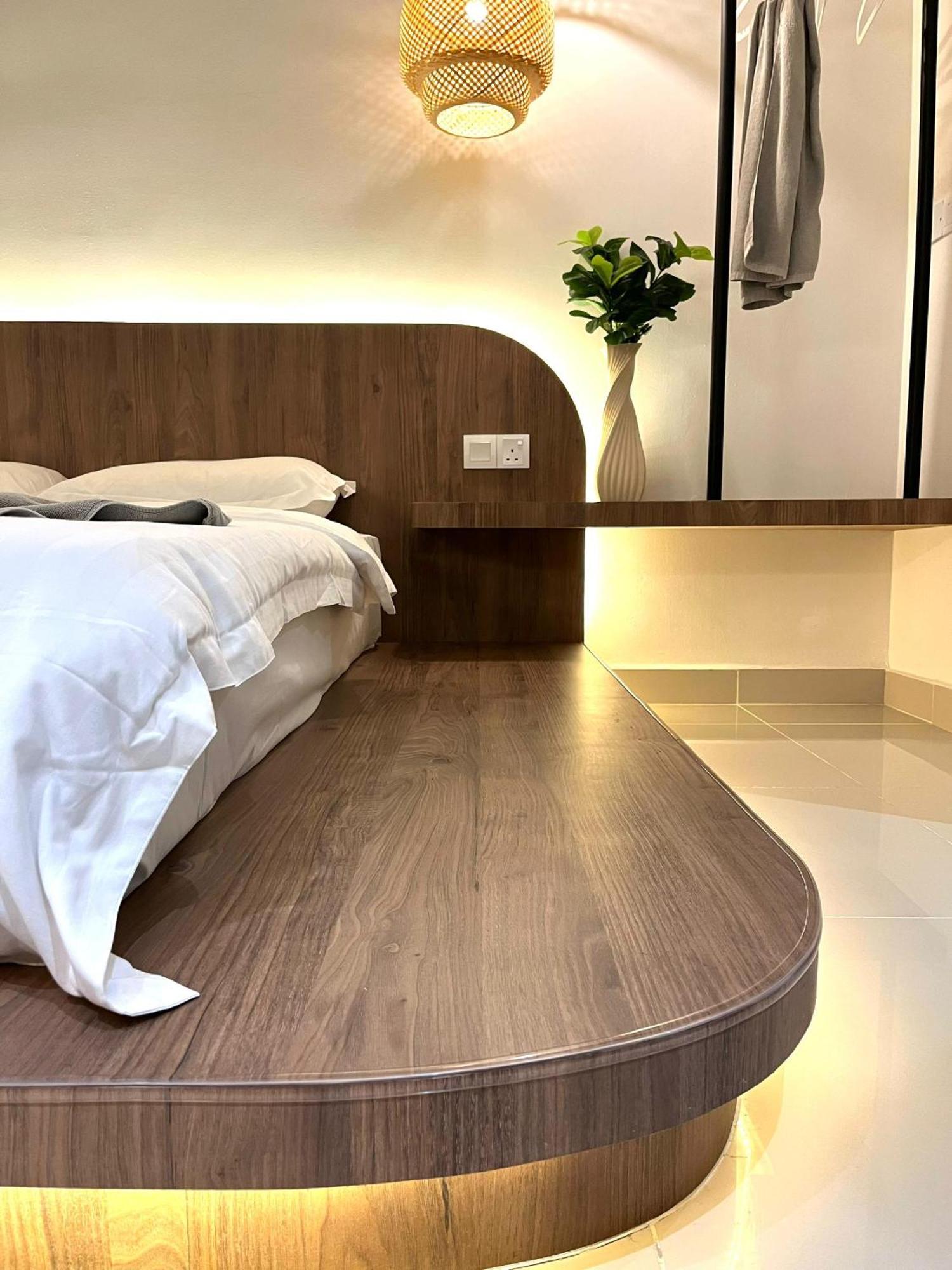 Covesign Suite, The Shore Kota Kinabalu Exterior photo