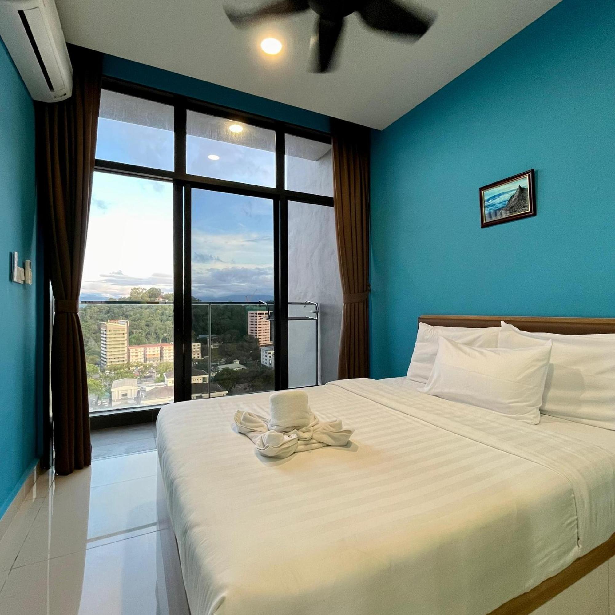 Covesign Suite, The Shore Kota Kinabalu Exterior photo