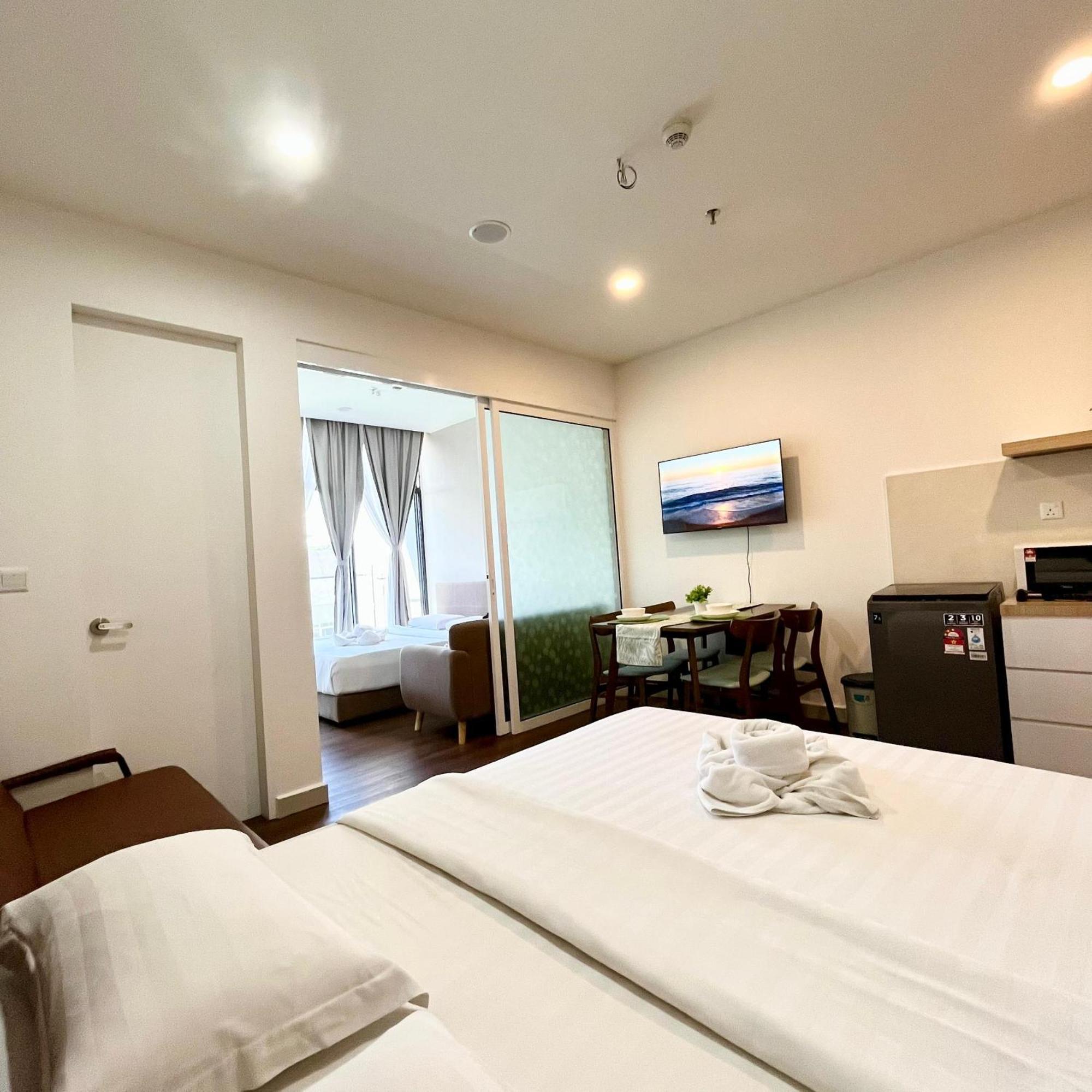 Covesign Suite, The Shore Kota Kinabalu Exterior photo